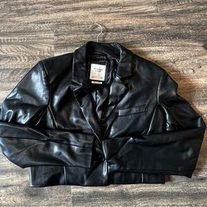 Abercrombie & Fitch Black Cropped Faux Leather Blazer